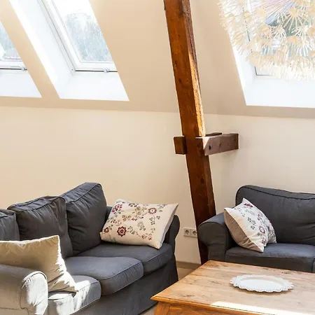 ゲストハウス Landhof