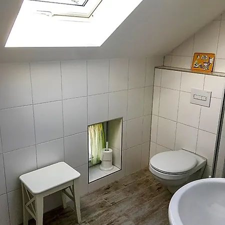 Landhof 3*